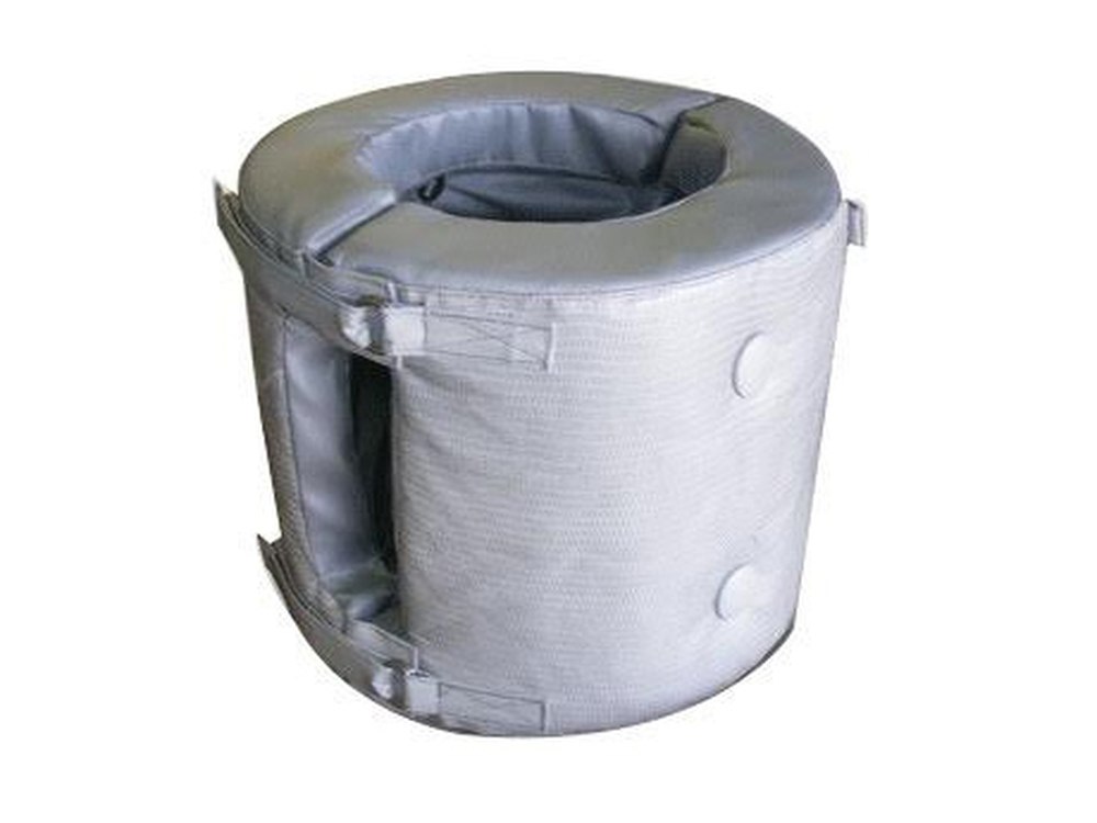 Isotherm removable and reusable insulation jacket fitted to process equipment